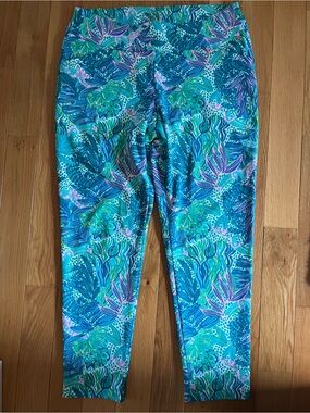 Lilly Pulitzer Teal, Blue and Pink Tropical-Print Leggings